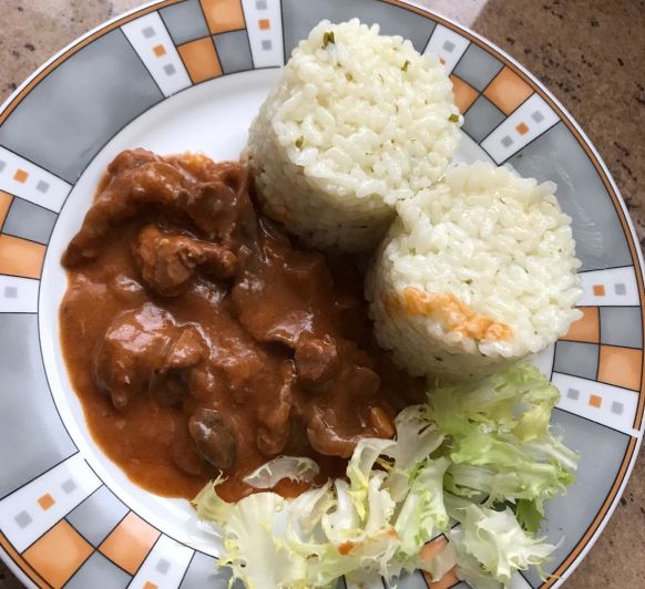 Carnes y arroz